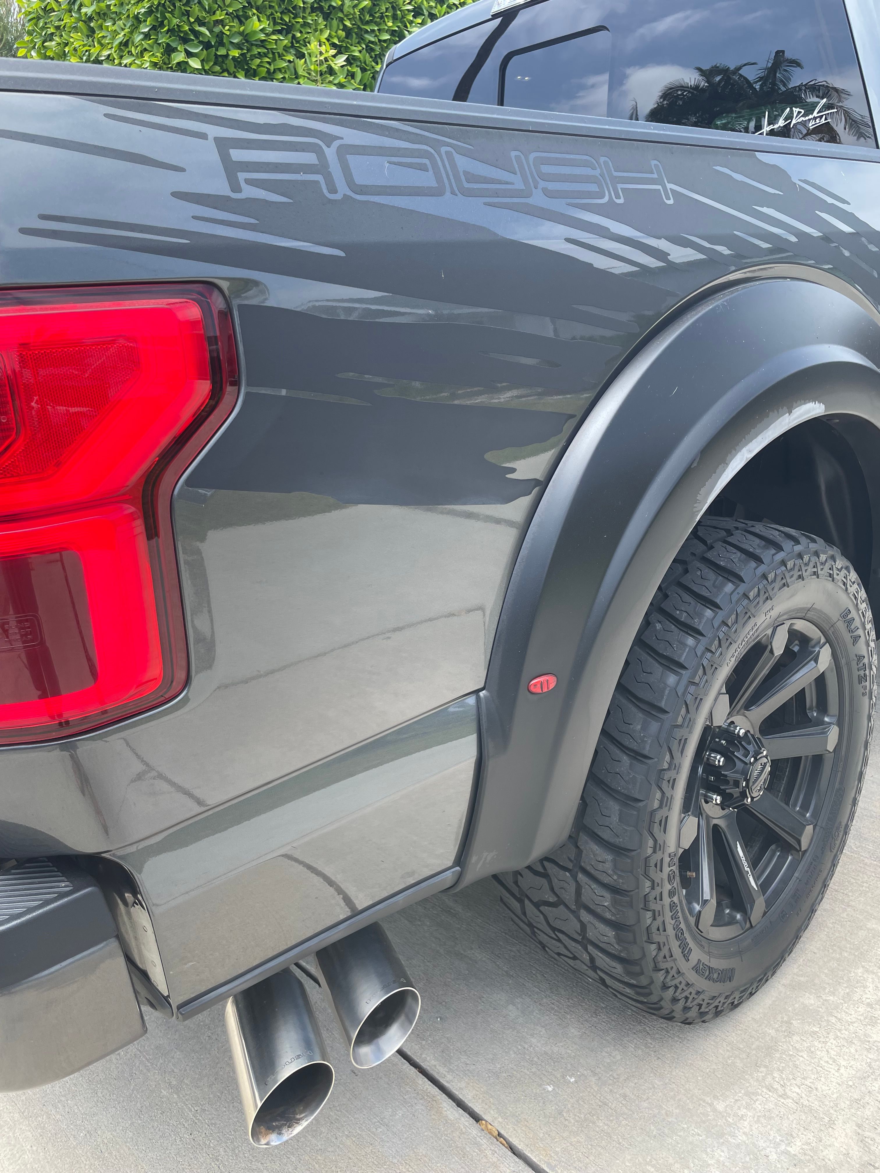 Used 2018 Ford F150 XLT w/ Equipment Group 302A Luxury AWD/4WD image 5