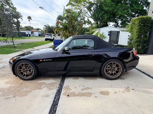 Used 2001 Honda S2000 image 5