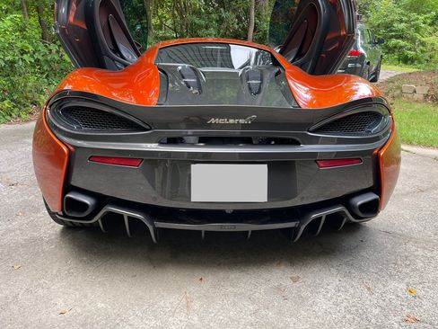Used 2017 McLaren 570S Coupe image 15