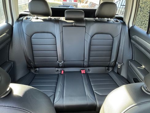 Used 2019 Volkswagen Golf Alltrack SEL image 18