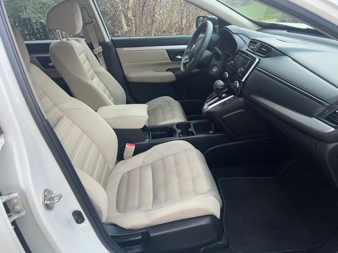 Used 2018 Honda CR-V LX image 5