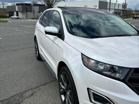 Used 2018 Ford Edge Sport w/ Equipment Group 401A image 13