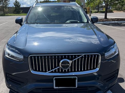 Used 2022 Volvo XC90 T6 Momentum w/ Advanced Package AWD/4WD image 18
