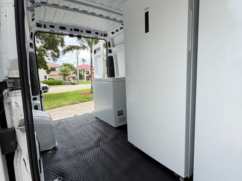 Used 2023 RAM ProMaster 2500 w/ Interior LED Lighting Group FWD image 12