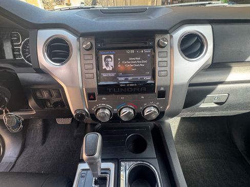 Used 2019 Toyota Tundra Limited image 10