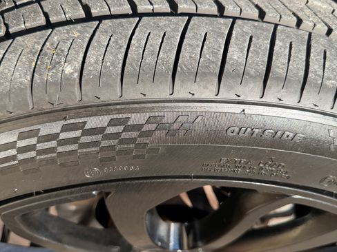 Used 2017 Land Rover Range Rover image 31