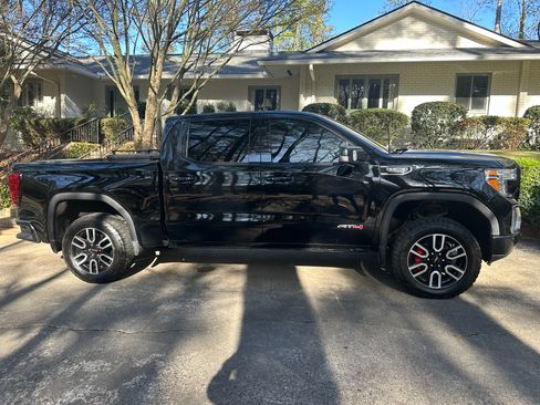 Used 2019 GMC Sierra 1500 AT4 w/ AT4 Premium Package image 1