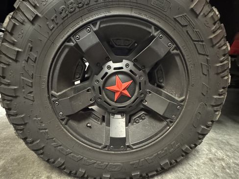 Used 2016 Jeep Wrangler Sport w/ Quick Order Package 24S image 10