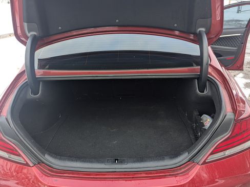 Used 2019 Genesis G70 2.0T Advanced w/ Sport Package image 11