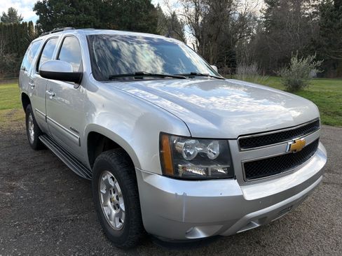 Used 2014 Chevrolet Tahoe LT image 14