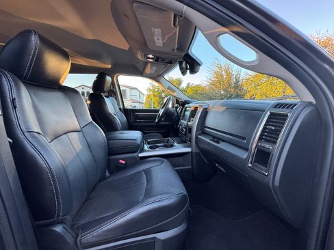 Used 2018 RAM 2500 Laramie w/ Sport Appearance Group AWD/4WD image 17