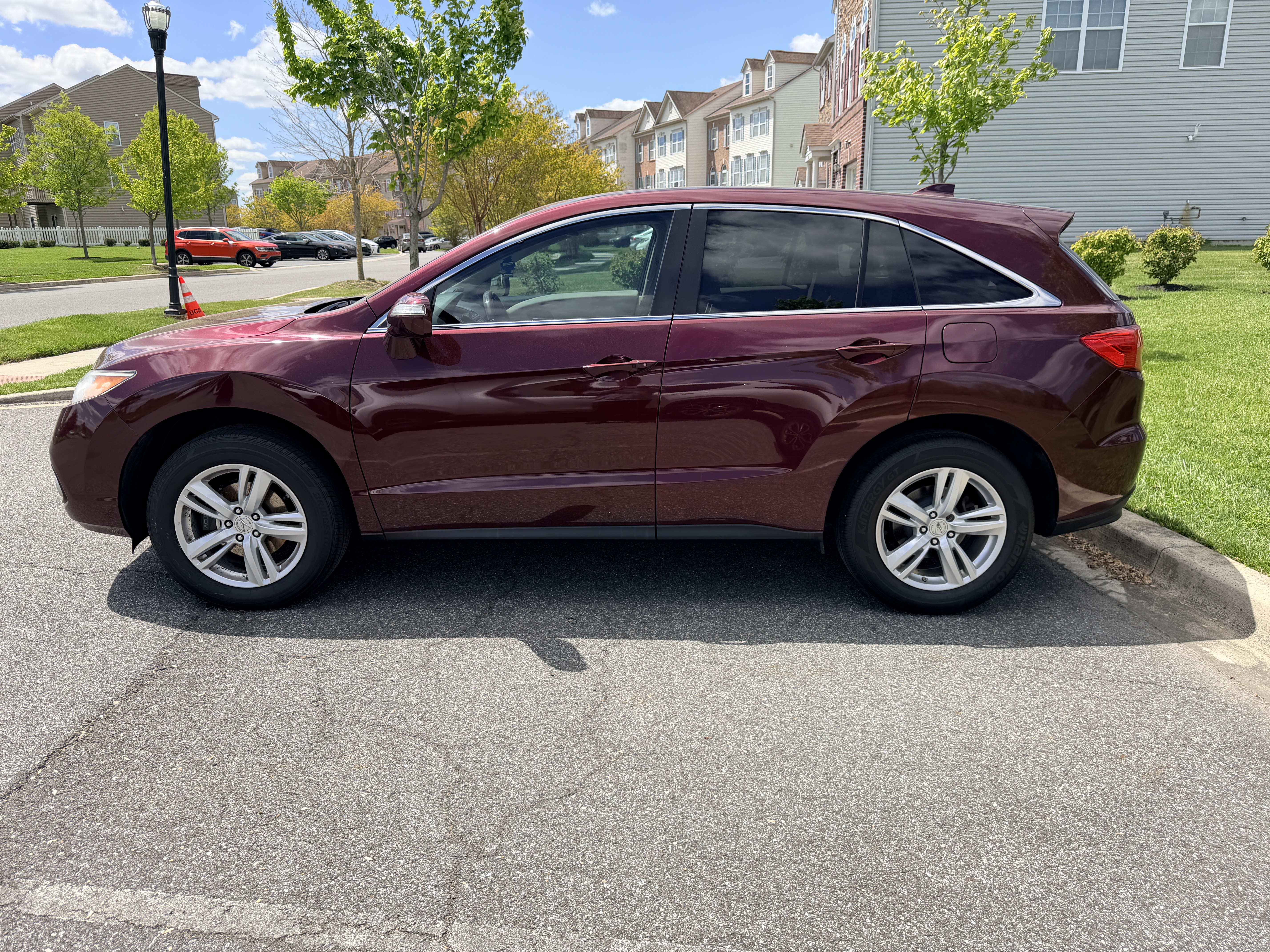 Used 2015 Acura RDX AWD w/ Technology Package image 2