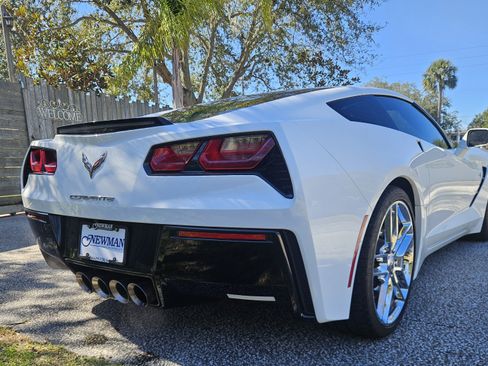 Used 2019 Chevrolet Corvette Stingray Coupe w/ 2LT Preferred Equipment Group image 8