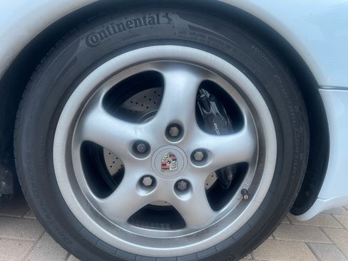 Used 1997 Porsche 911 Carrera image 21