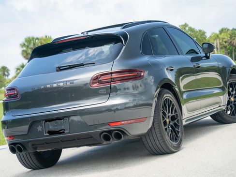 Used 2017 Porsche Macan GTS AWD/4WD image 11
