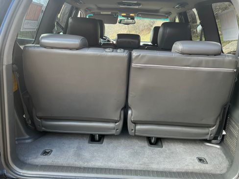 Used 2005 Lexus GX 470 image 9