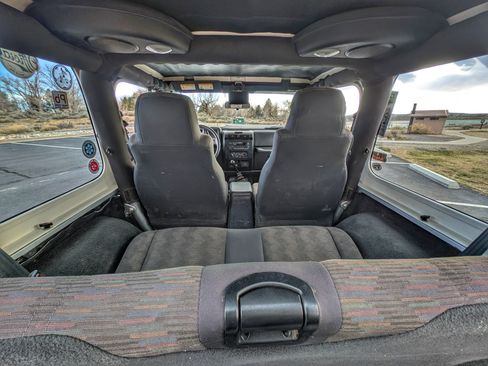 Used 2003 Jeep Wrangler X image 10