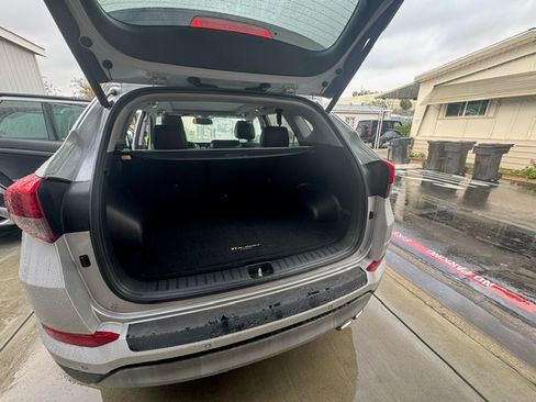 Used 2018 Hyundai Tucson Limited w/ Ultimate Package 02 image 15