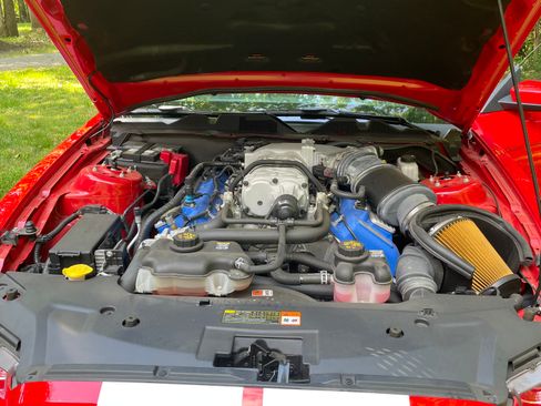 Used 2013 Ford Mustang Shelby GT500 RWD image 5