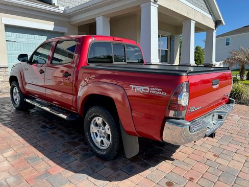 Used 2013 Toyota Tacoma PreRunner w/ TRD Off-Road Pkg image 4