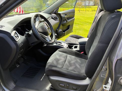 Used 2014 Nissan Rogue SV w/ SV Premium Package AWD/4WD image 13