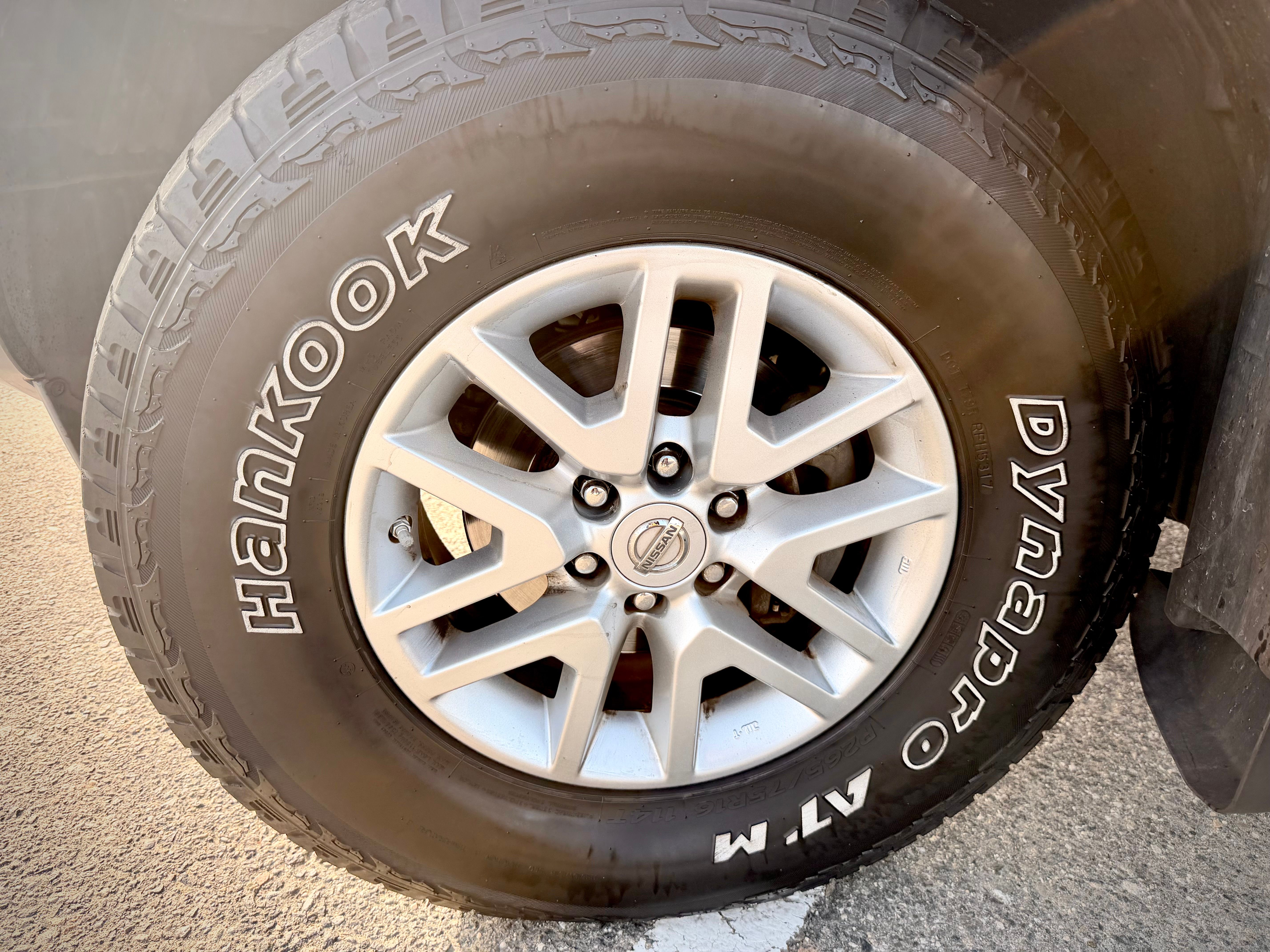 Used 2014 Nissan Frontier SV AWD/4WD image 6