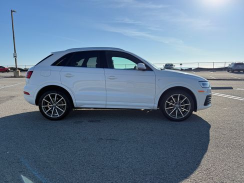 Used 2018 Audi Q3 2.0T Premium Plus w/ Premium Plus Package image 8