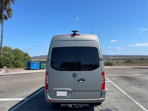 Used 2019 Mercedes-Benz Sprinter 170 image 10