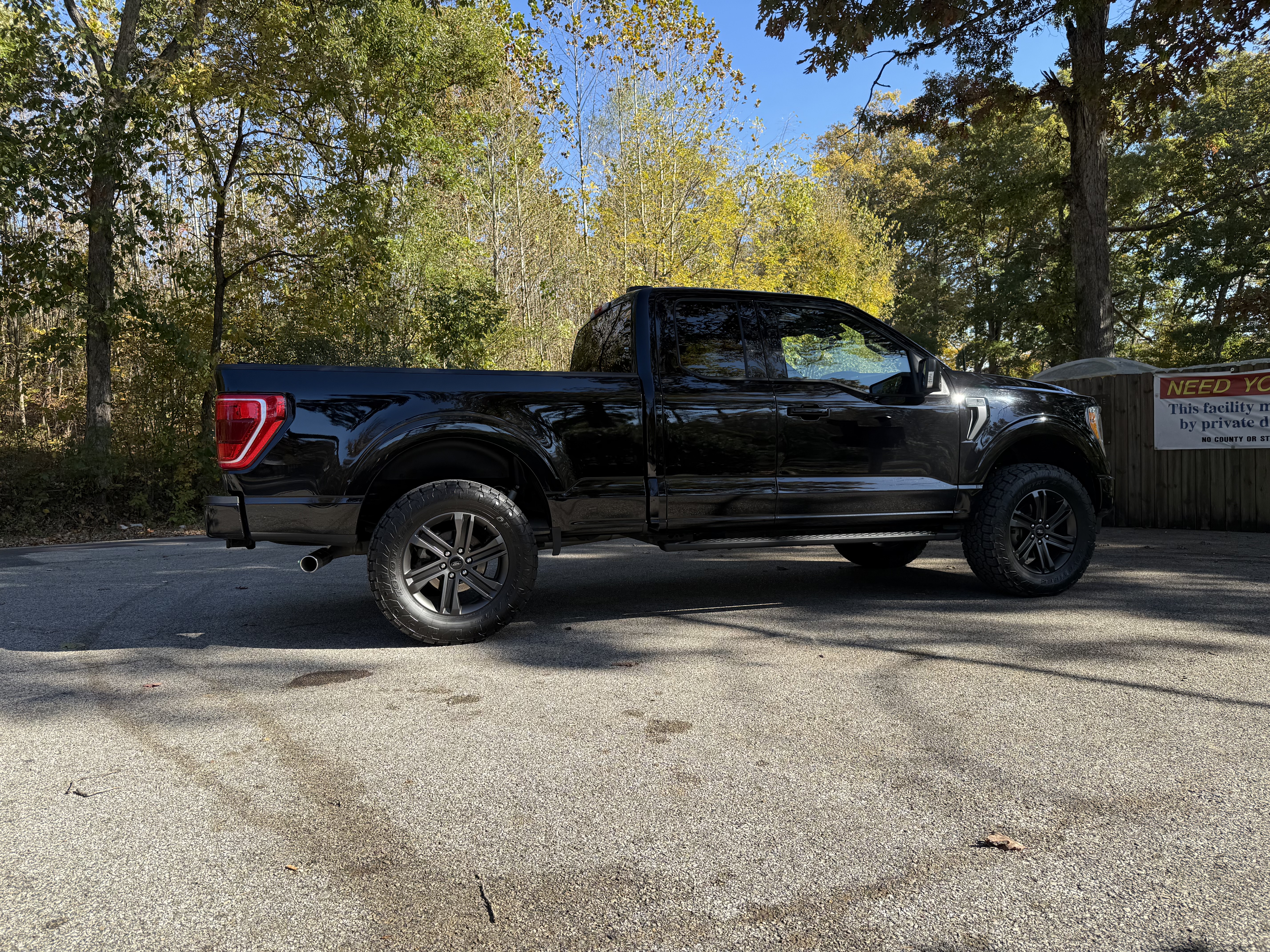 Used 2022 Ford F150 XLT w/ Equipment Group 302A High AWD/4WD image 12