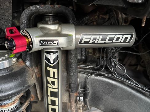 Used 2011 Jeep Wrangler Unlimited Sahara image 4