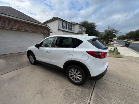 Used 2015 MAZDA CX-5 Touring image 9