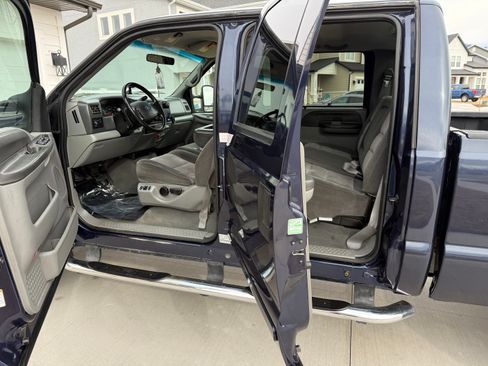 Used 2002 Ford F350 4x4 Crew Cab Super Duty image 11