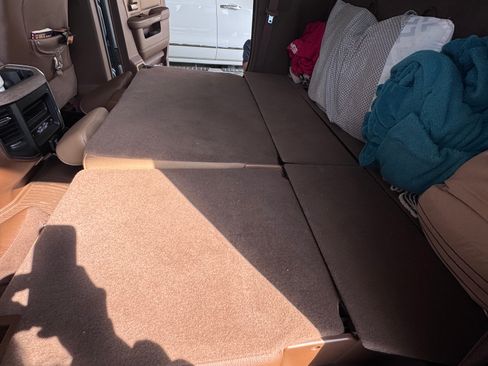 Used 2024 RAM 3500 Limited image 4