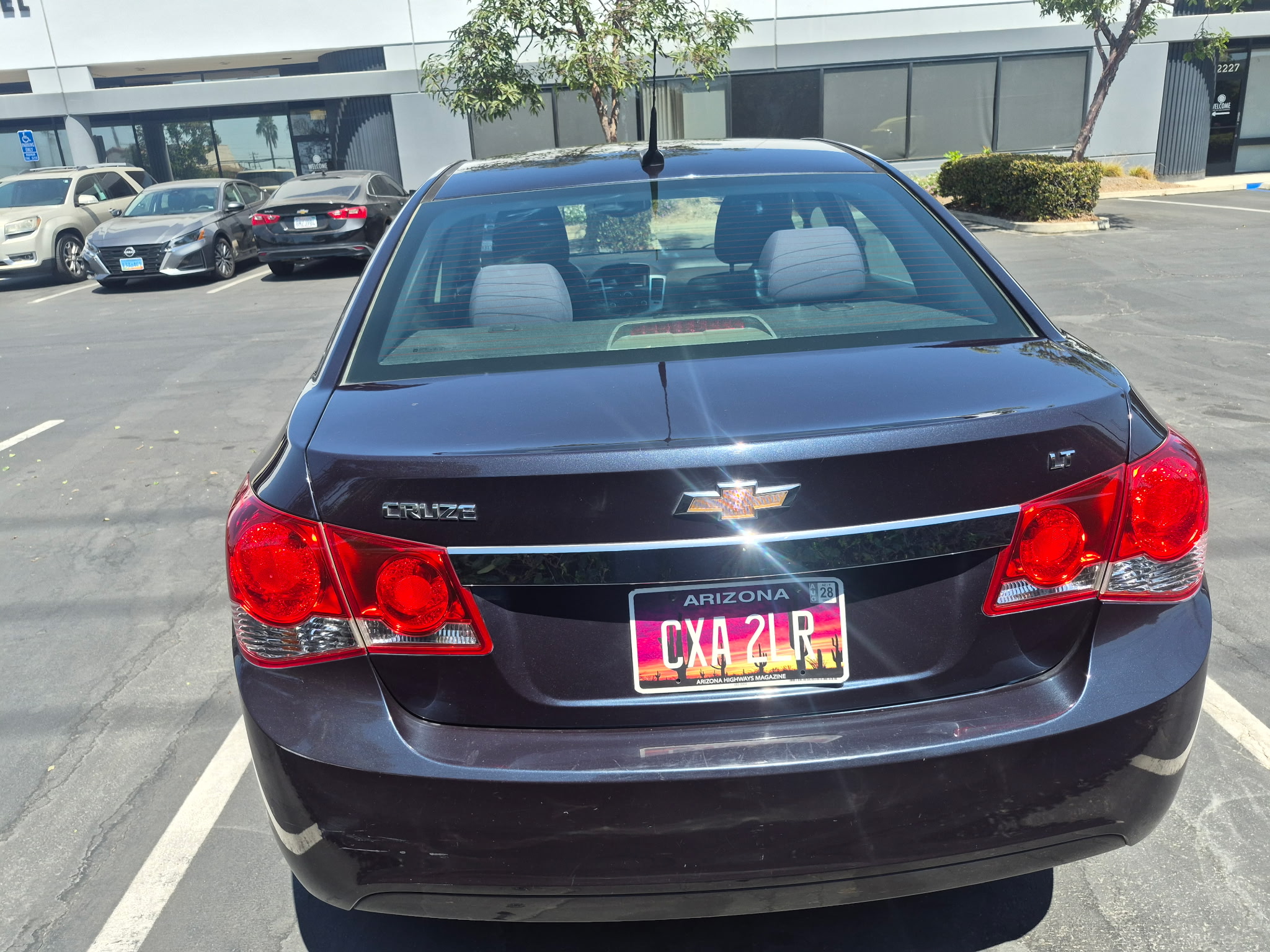 Used 2014 Chevrolet Cruze LT FWD image 10