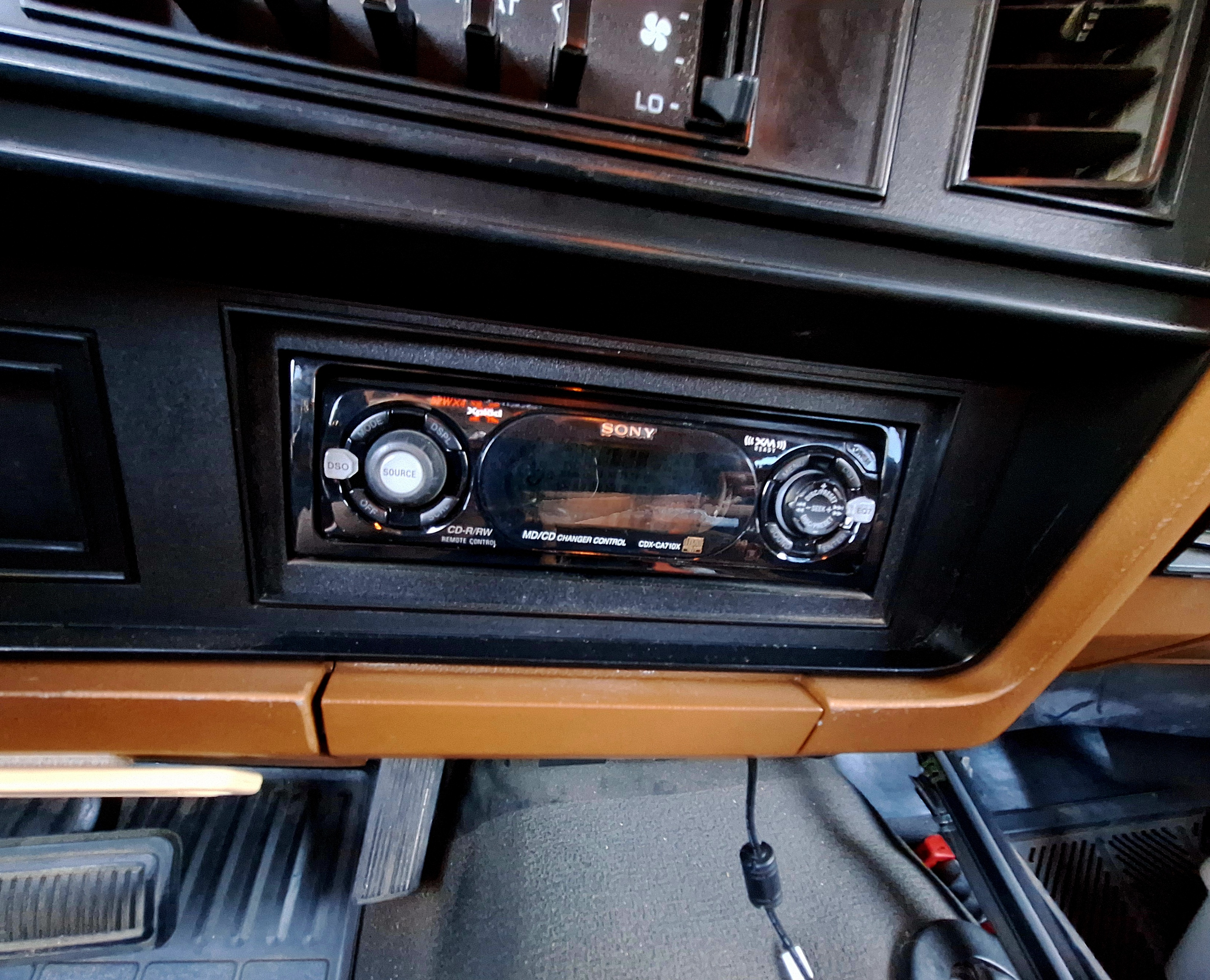 Used 1992 Dodge Ramcharger 4WD image 20