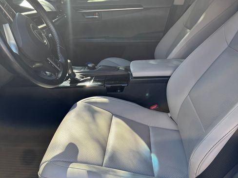 Used 2017 Lexus ES 350 image 8