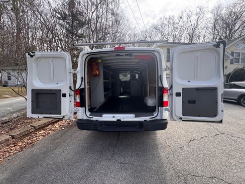 Used 2017 Nissan NV 1500 SV image 8