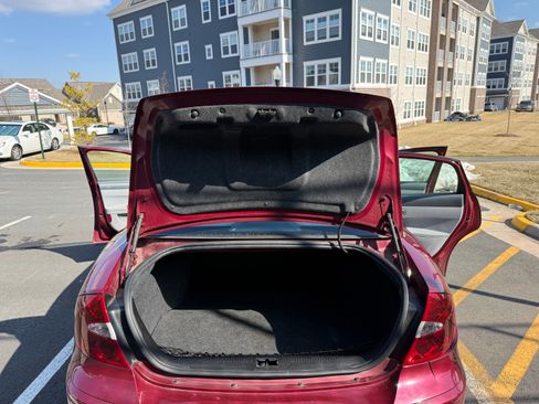 Used 2005 Buick LaCrosse CX w/ Silver Convenience Package image 8
