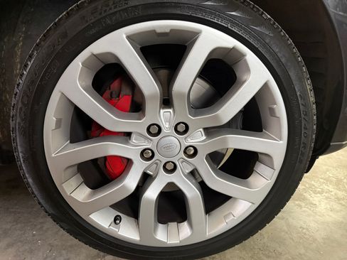 Used 2017 Land Rover Range Rover HSE image 24