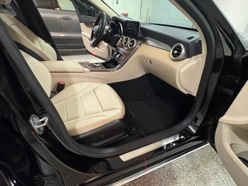 Used 2020 Mercedes-Benz C 300 C 300 Sedan 4D image 10