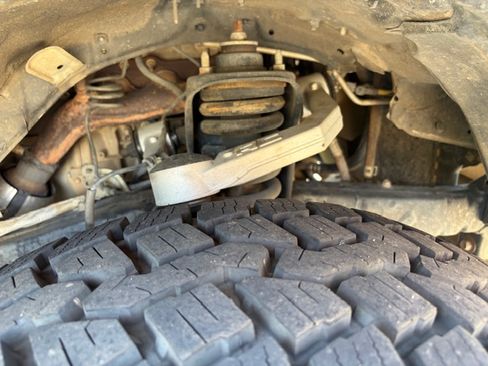 Used 2011 Toyota Tacoma 4x4 Double Cab w/ TRD Off-Road Pkg image 8