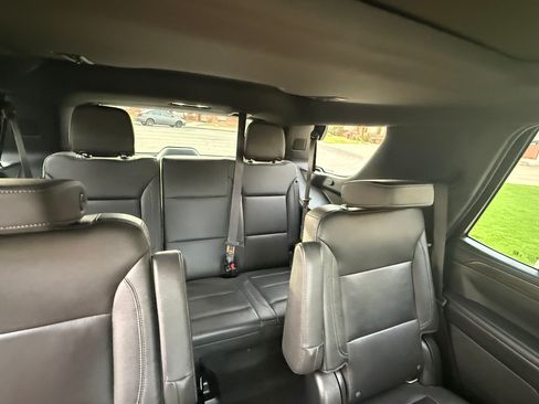 Used 2021 Chevrolet Tahoe LT image 10