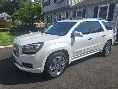 Used 2016 GMC Acadia Denali AWD/4WD image 1
