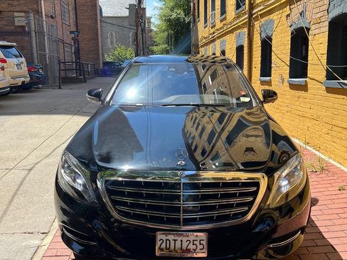 Used 2017 Mercedes-Benz Maybach S 550 4MATIC image 10