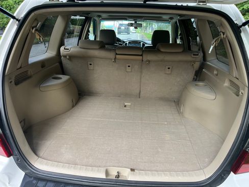 Used 2006 Toyota Highlander 4WD V6 w/ Preferred Pkg image 15