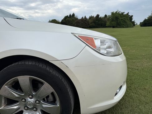 Used 2011 Buick LaCrosse CXL image 5