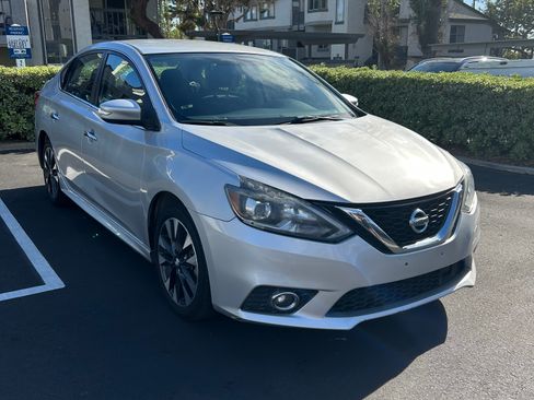 Used 2018 Nissan Sentra SR image 17