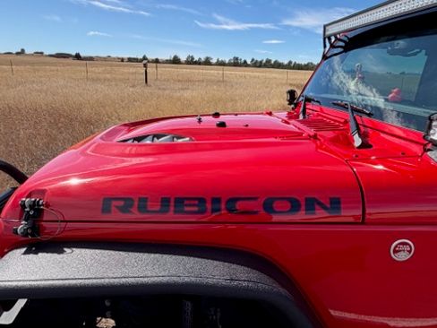 Used 2016 Jeep Wrangler Unlimited Rubicon image 10