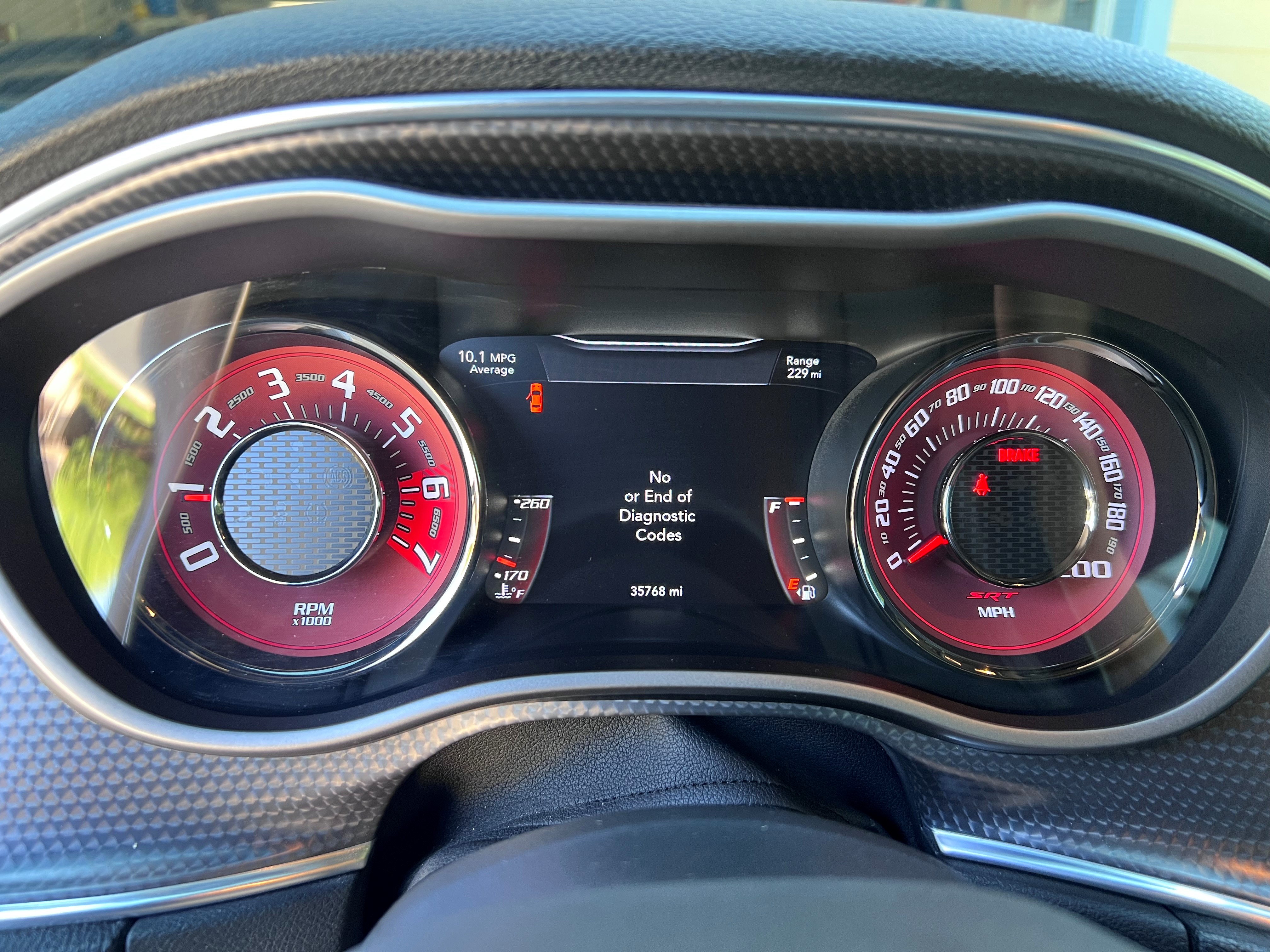 Used 2015 Dodge Challenger SRT Hellcat RWD image 13
