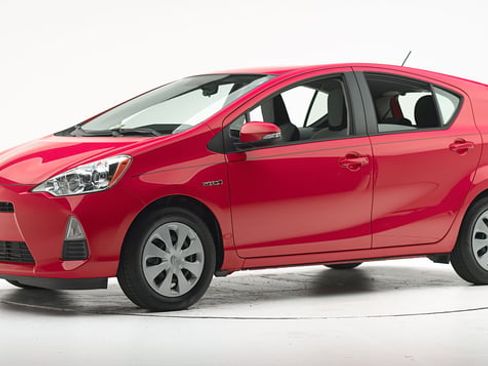 Used 2013 Toyota Prius C One image 9